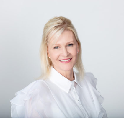 Melbourne Celebrant Headshot Joanne