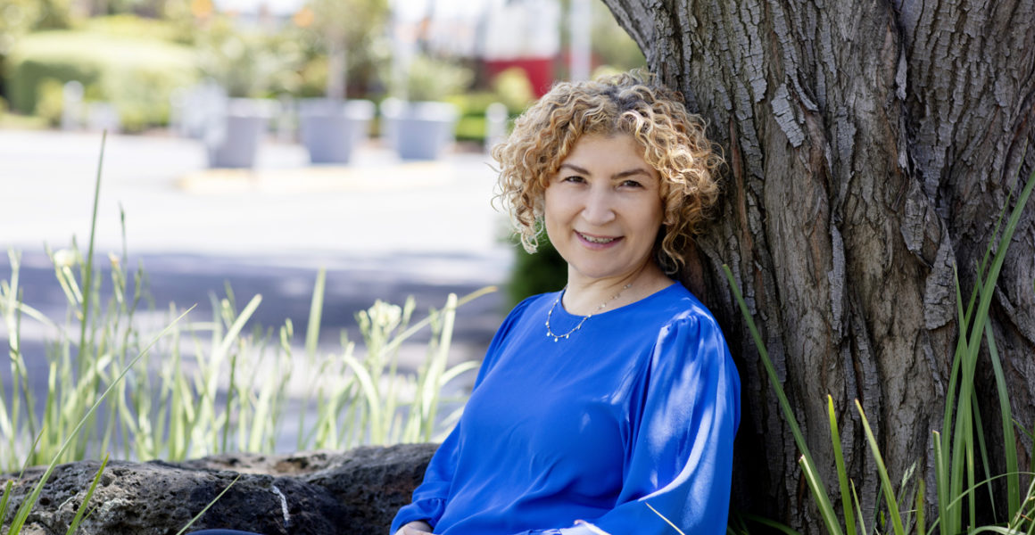 Outdoor headshot Melbourne