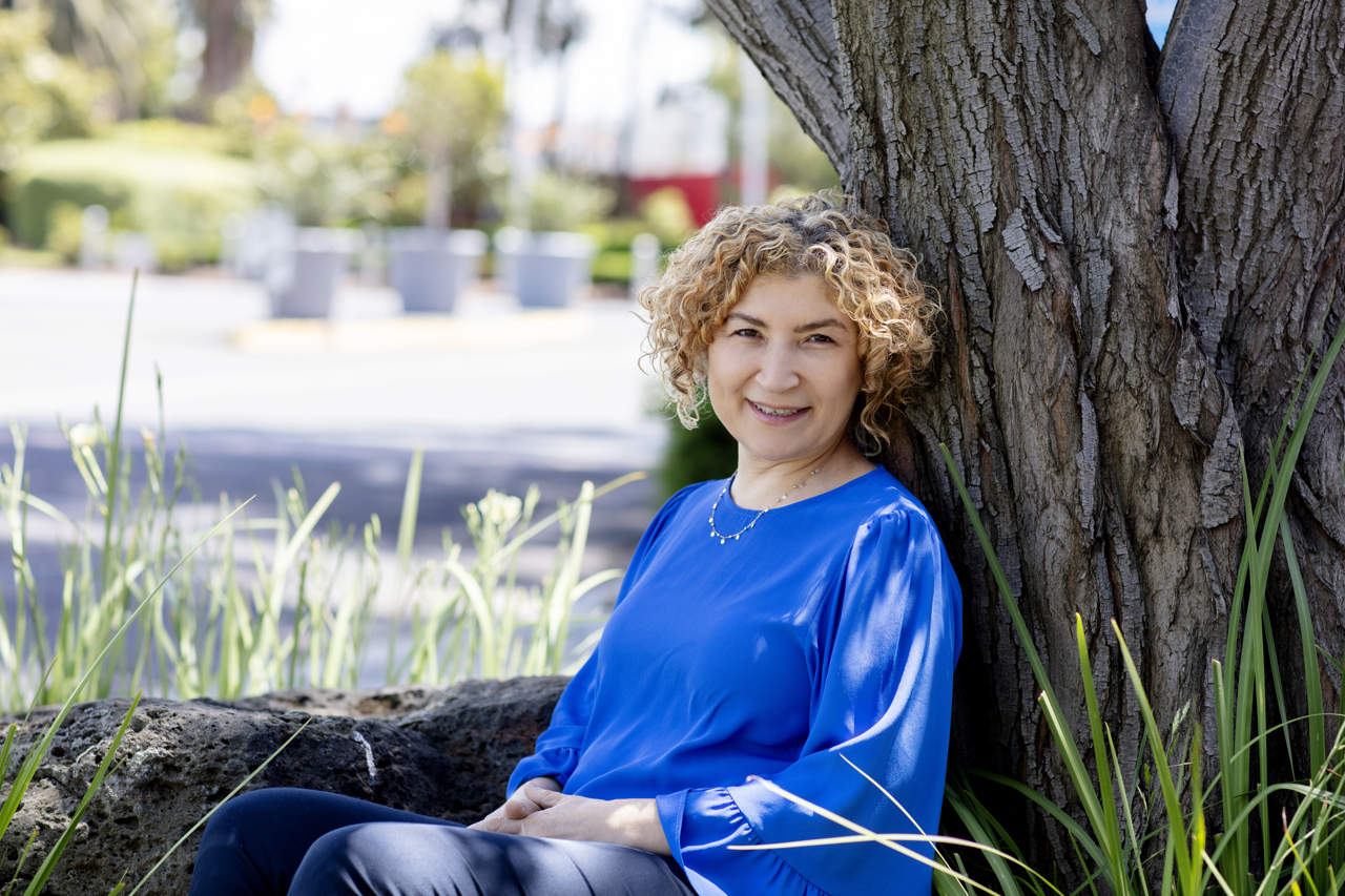 Outdoor headshot Melbourne