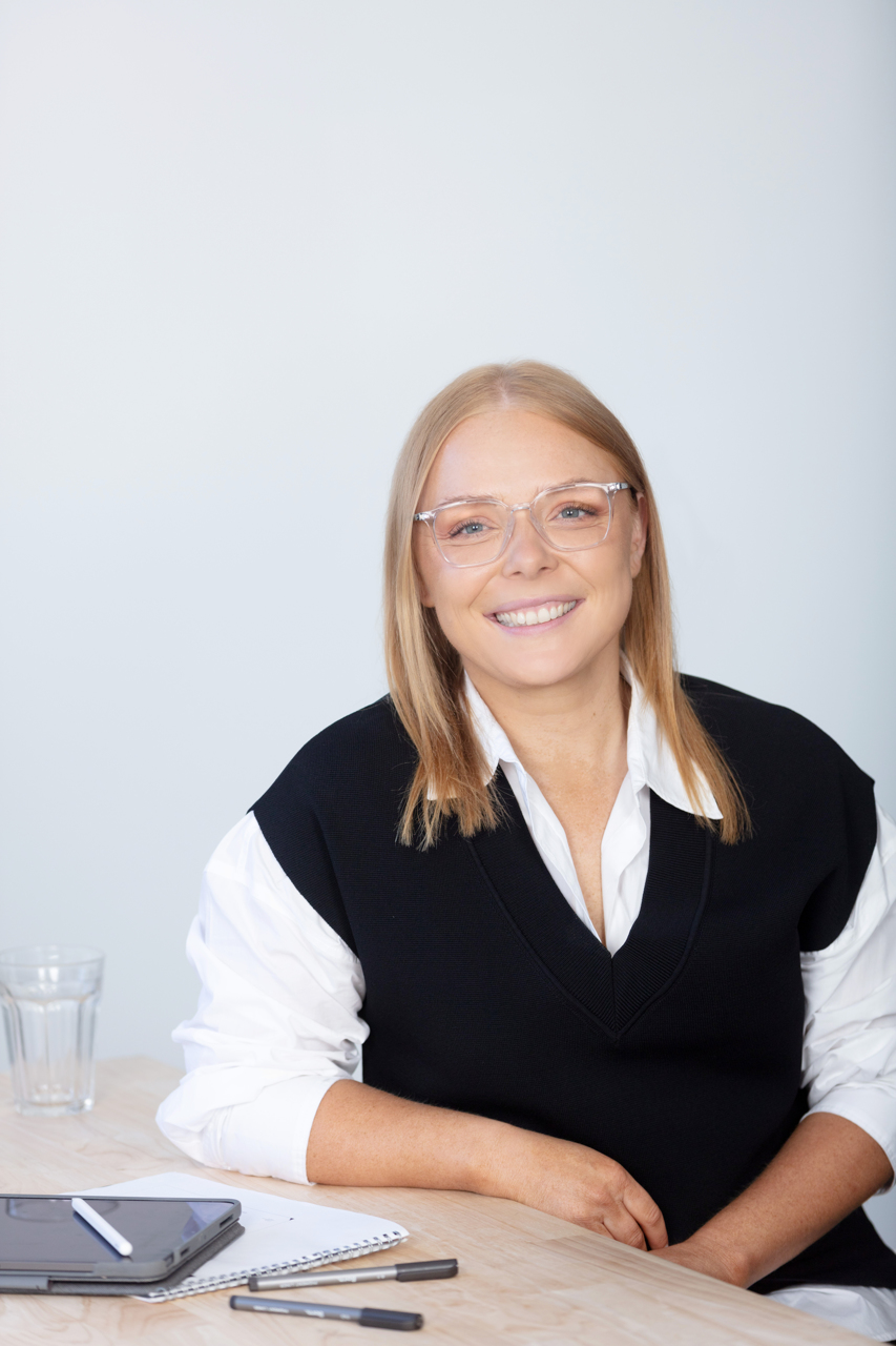 psychologist headshot melbourne