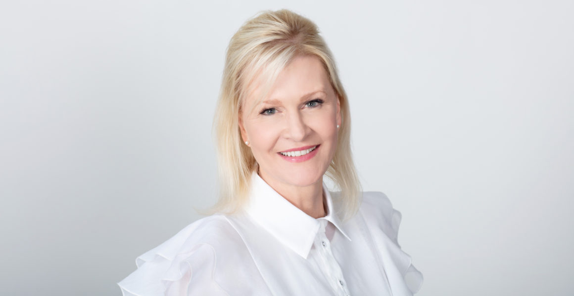 Melbourne Celebrant Headshot Joanne